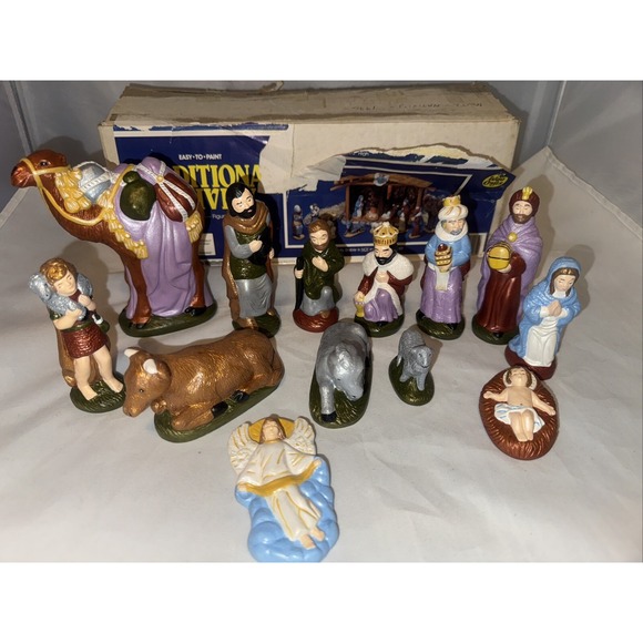 The Unbranded Brand Other - Nativity Set Hand Painted Ceramic 13 Pieces Vintage
